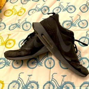Mens Nike AirMax Size 13